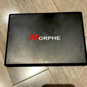 Morphe 35k pallet
